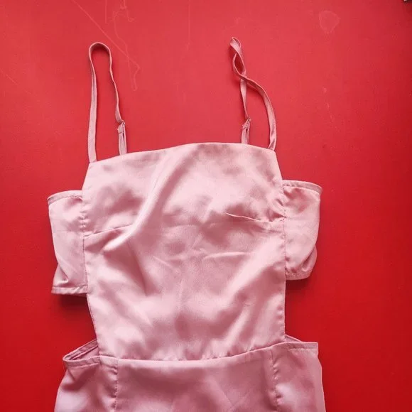 Prettylittlething pink dress women's size 0 - Picture 2 of 5